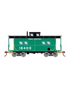 Roundhouse RND74509 HO Eastern 4-Window Caboose, Penn Central #18403