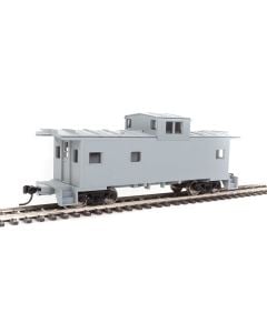 WalthersMainline 910-8750, HO Scale International Wide-Vision Caboose, Undecorated Kit