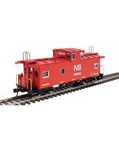 WalthersMainline 910-8775, HO Scale International Wide-Vision Caboose, NS #555538